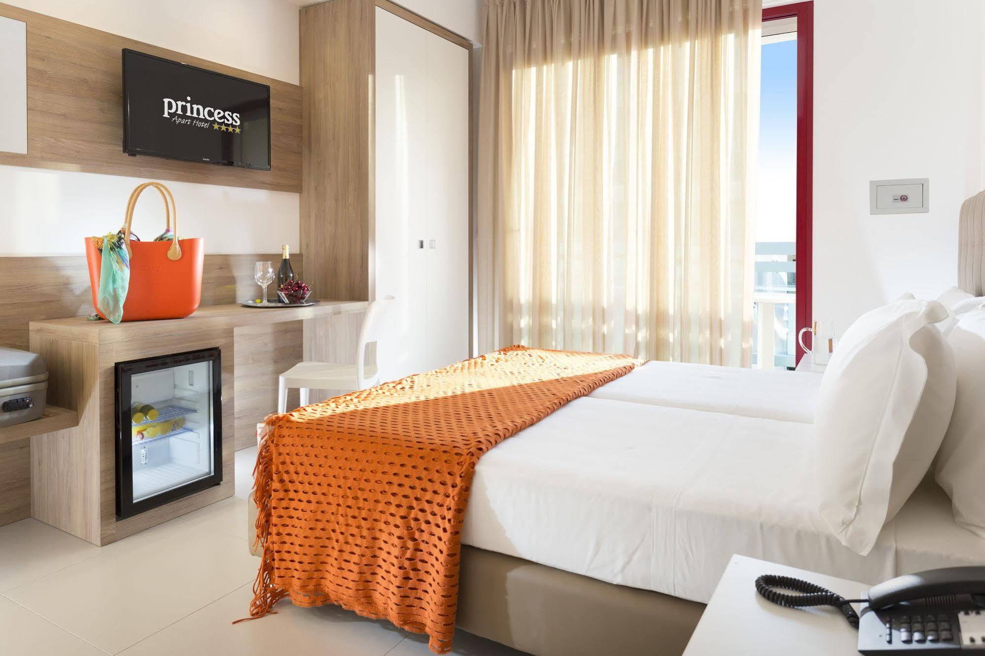 Princess Aparthotel บิบิโอเน ภายนอก รูปภาพ